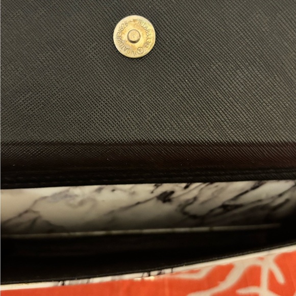 2 Handled Marble Pattern Wallet Crossbody Clutch / New - Picture 6 of 6